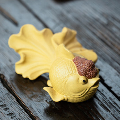Yixing Zisha Purple Clay Tea Pet Golden Fish Carved Tea Play Creative Small