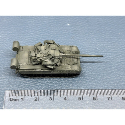 1/144 Russian T-80UM2 Main Battle Tank Painted Finished Model