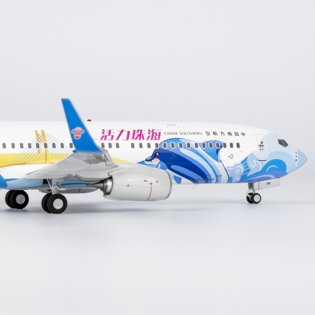 1:200 NGmodels China Southern B737-800 Passenger Airplane Diecast Plane Model