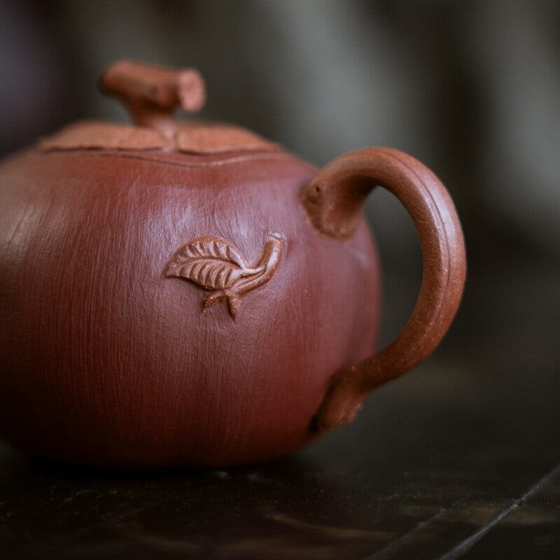 Yixing Purple Clay Pot Bionic Pumpkin Persimmon Pot Slope Mud Handmade Tea Pot
