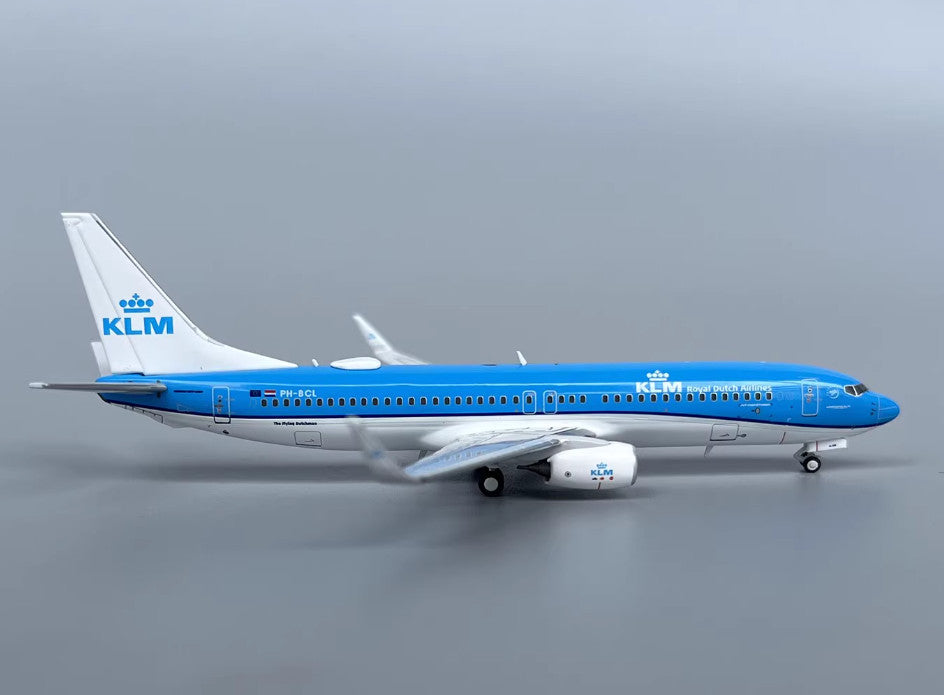 1:400 AeroPolaris KLM BOEING 737-800 Passenger Airplane Diecast Aircraft Model
