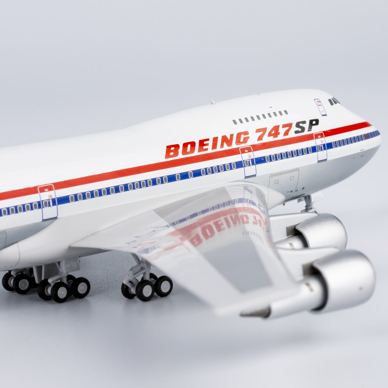 1:400 NGmodels Boeing Boeing 747SP Passenger Airplane Diecast Model