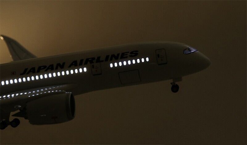 44CM JAPAN AIRLINES BOEING 787 Airplane Led Sound-controlled Light Resin Model