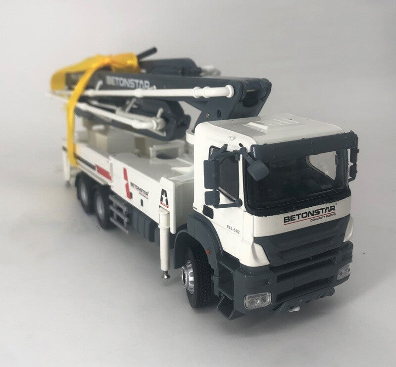 1:50 BETONSTAR H40-5RZ CONCRETE PUMP Construct Equipment Machine Diecast Model