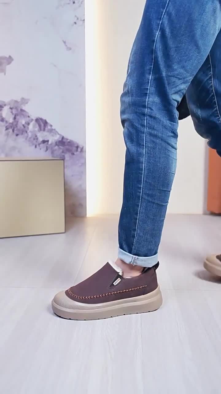 2025 NEWS men's thickened soft-soled non-slip plush one-pedal outdoor snow boots