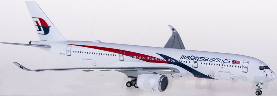 1:400 NG Model Malaysia Airline AIRBUS A350-900 Passenger Airplane Diecast Model