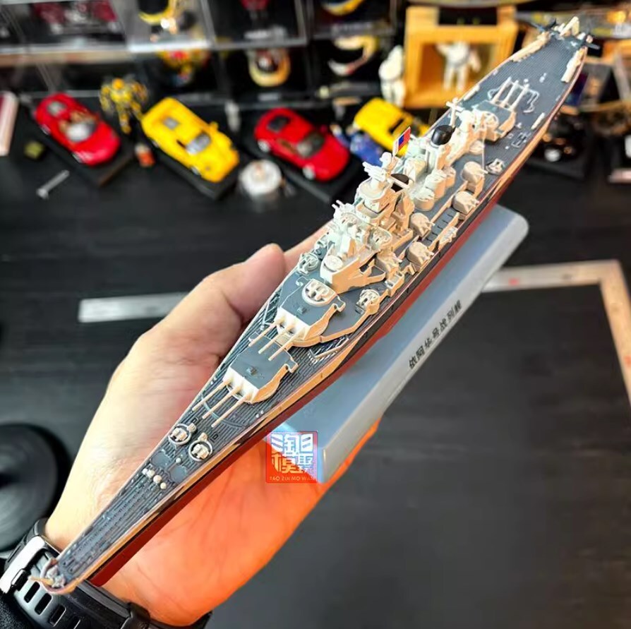 1/1000 USA USS Iowa BB-61 battleship Warship model