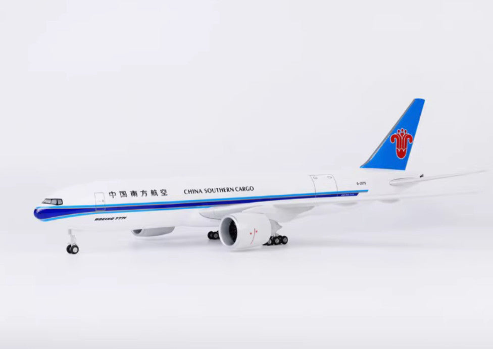 47CM 1:157 CHINA SOUTHERN CARGO BOEING 777F Airplane Landing Gears Resin Model