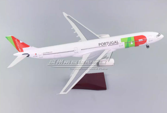 1:135 47CM TAP PORTUGAL AIRBUS A330 Passenger Airplane Landing Gear Resin Model