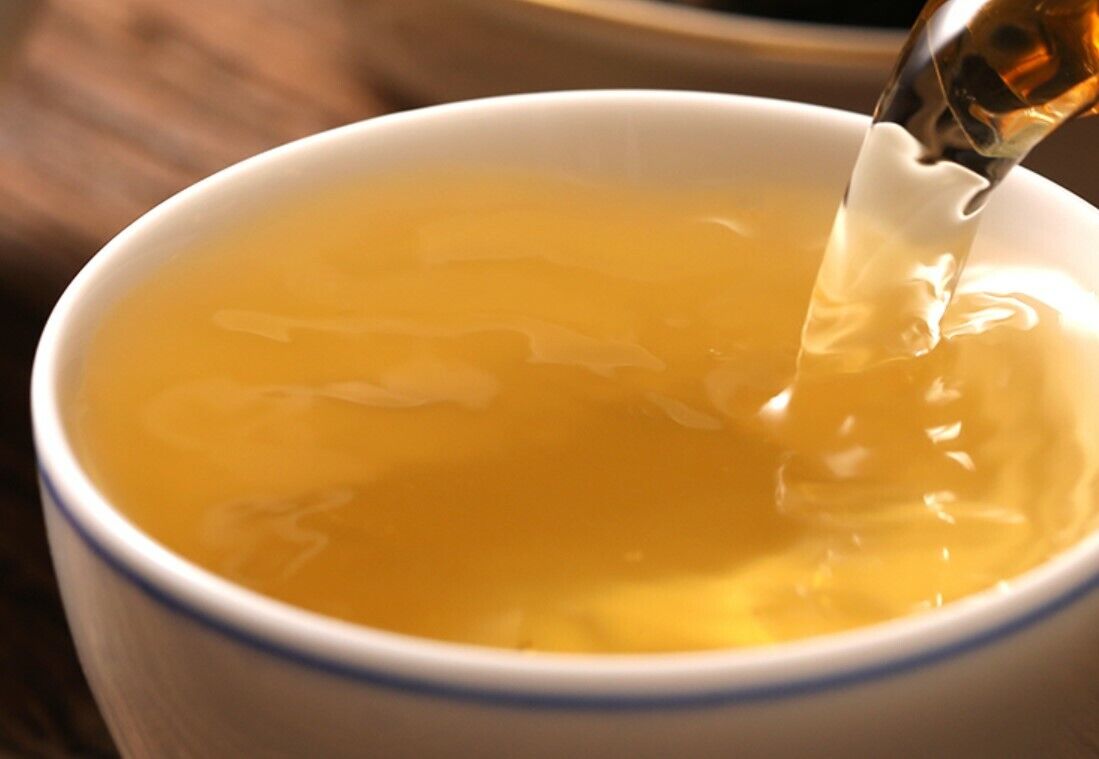Yunnan Old Ban Zhang Jinye Ancient Tree Pu'er Tea Chunsheng Pu'er Tea -