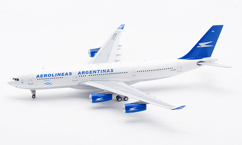 1:200 30CM InFlight AEROLINEAS ARGENTINAS AIRBUS A340-200 Airplane Diecast Model
