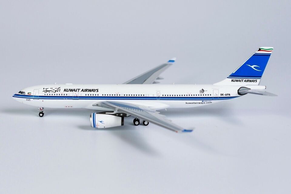 1:400 NG Model KUWAIT AIRWAYS AIRBUS A330-200 Passenger Airplane Diecast Model