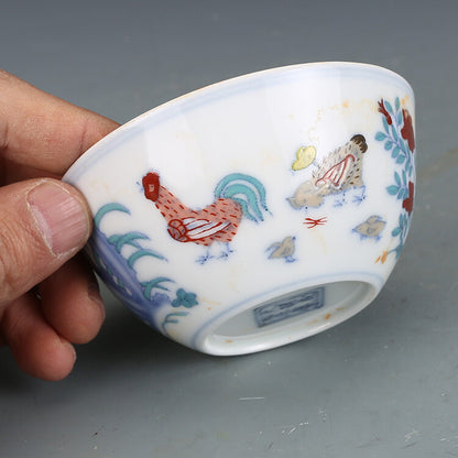 3.1" Chinese Ming Doucai Contrasting Colors Porcelain Animal Cock Rooster Cup