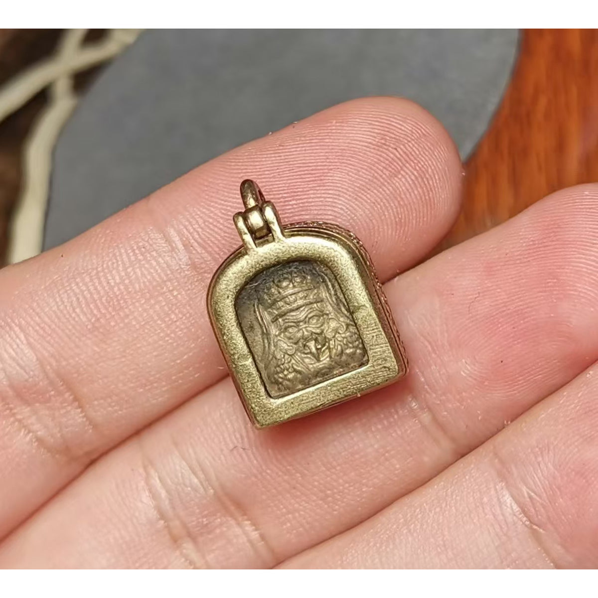 Tibetan Yellow Jambhala Gau Box Pendant Buddhist Amulet Necklace