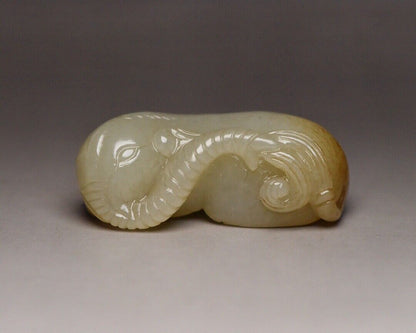 Chinese Hetian Jade Carved Exquisite Elephant Statue Antique Collections Artwork