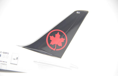 29CM 1:200 Risesoon Air Canada Boeing 787-8 Passenger Aircraft ABS Plastic Model