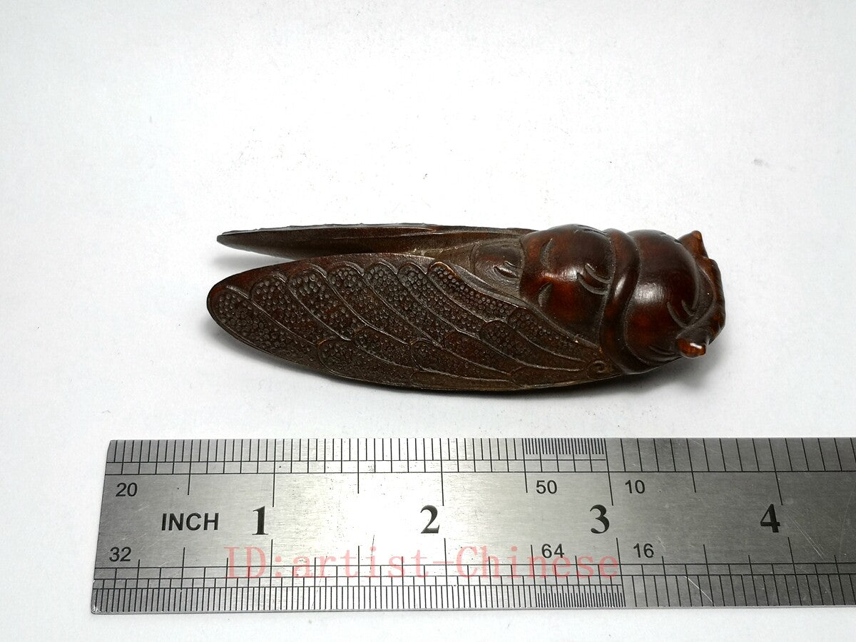 Chinese boxwood hand carved cicada Figure statue netsuke collectable hand piece