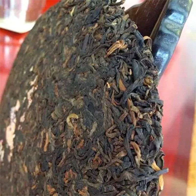 Chen Xiang Ya Yun * 2015 Menghai Dayi Pu-erh Tea Cake Pu Er Cooked Puer Ripe 357