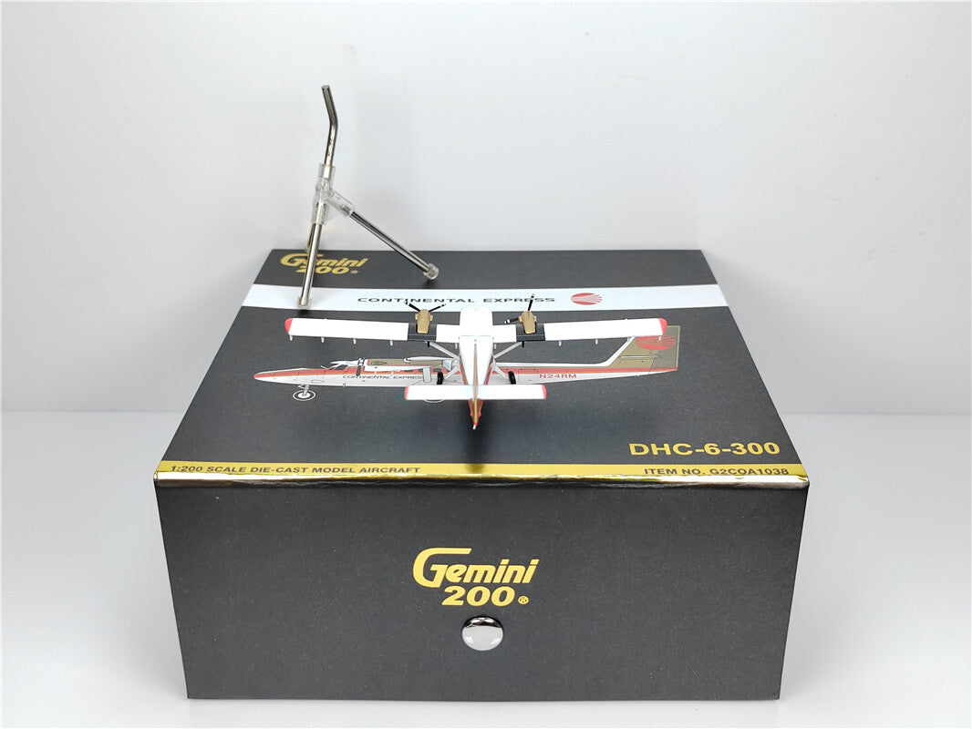 1:200 Geminijets CONTINENTAL EXPRESS DHC-6-300 Airplane Diecast Aircraft Model