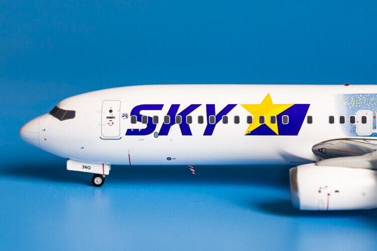 1:200 JC Wings Skymark Airines BOEING 737-800 Passenger Airlines Diecast Model