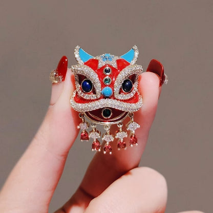 Chinese Style Lion Dance Brooch for Women, Elegant Suit and Sweater Accessory