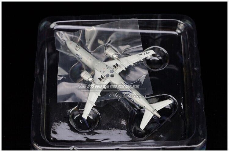 1:400 JC Wings KLM SKYTEAM ERJ-190 Passenger Airplane Diecast Aircraft Model