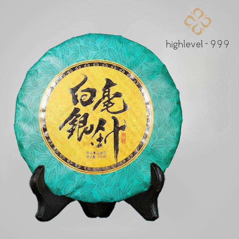 300g White Tea Cake Baihao Yinzhen Yunnan Ancient Tree Daily Drinking Bulk Tea