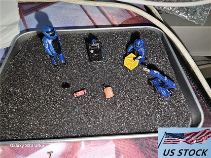 NEW 1:64 Bomb Disposal HONGKONG Robot Dog Team Resin Smart Doll Figure
