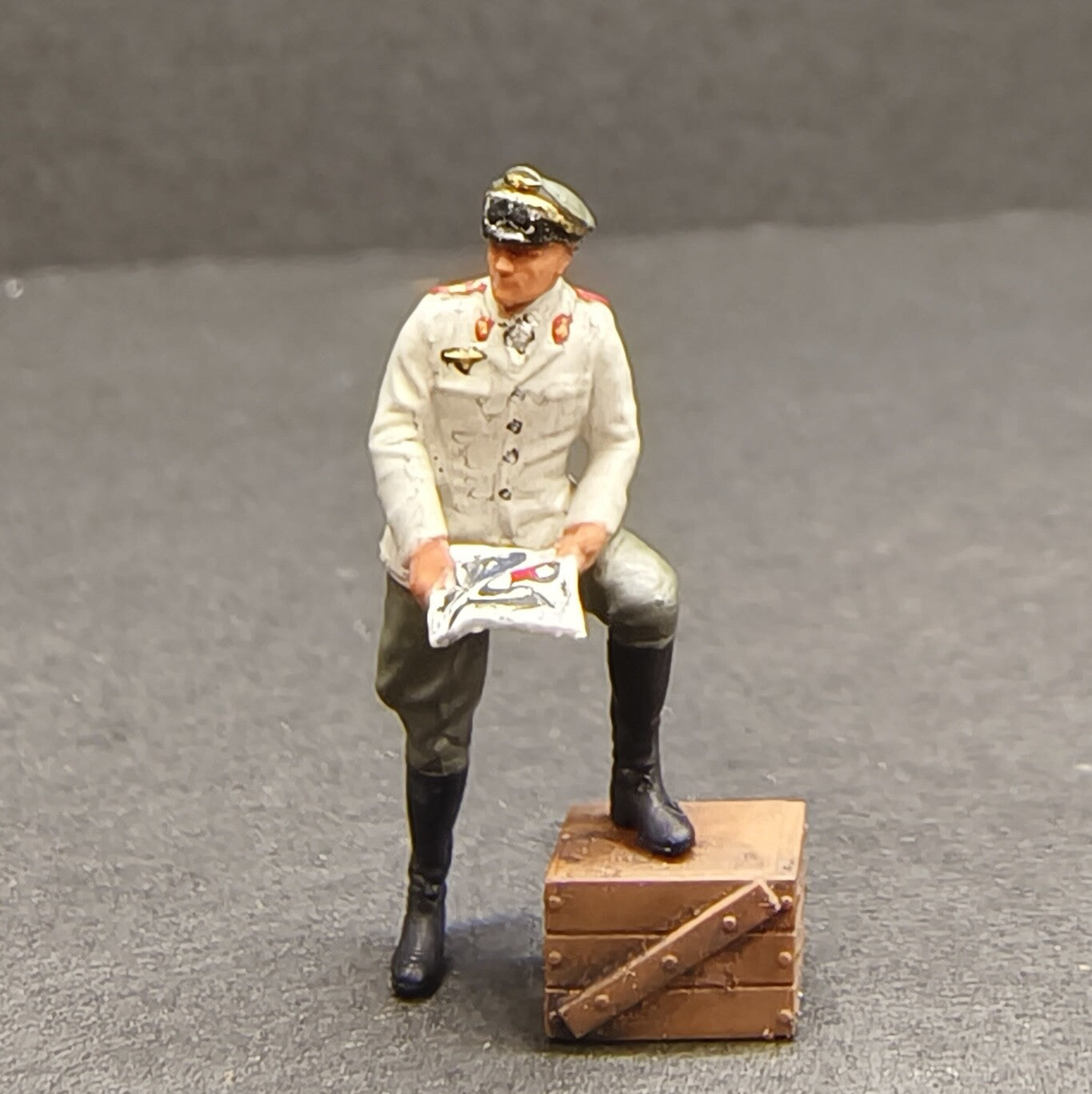 1/72 World War II German General Scene Soldier Model
