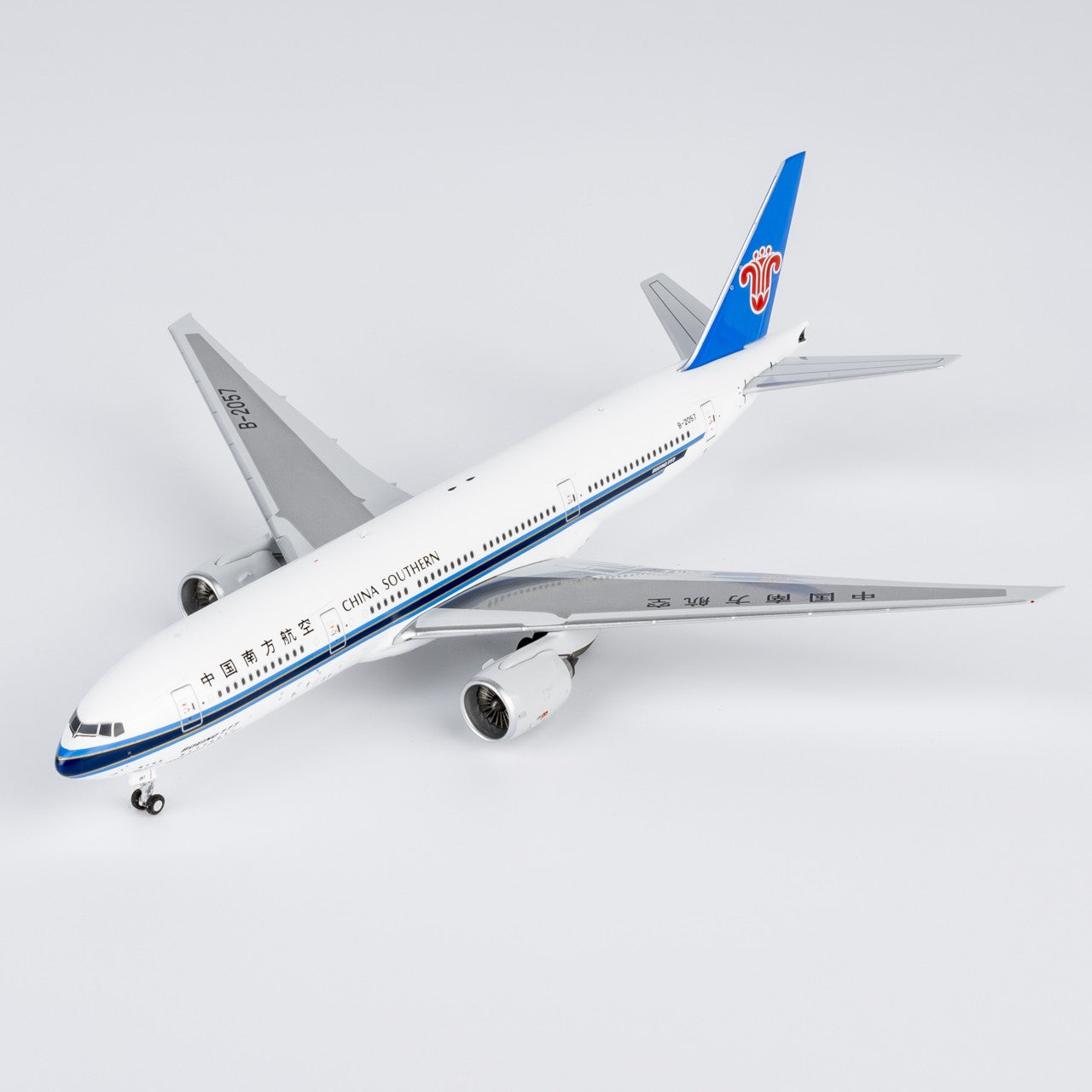 1:400 NGmodels China Southern B777-200ER Passenger Airplane Diecast Plane Model
