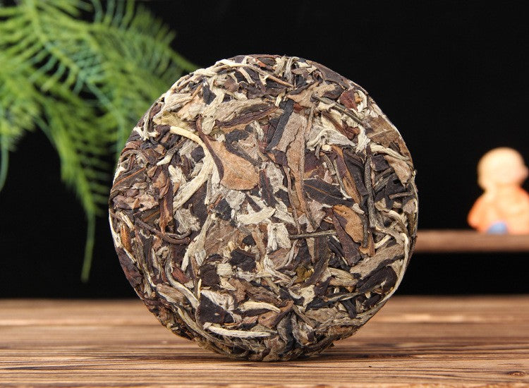 Yunnan White Tea Buds Raw Ancient Tree Yunnan Yue Guan Bai Puer MoonLight 100g