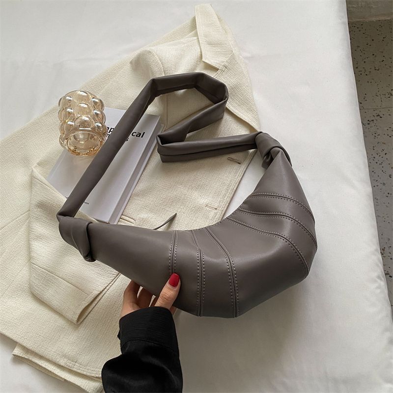 Vintage Handbag Luxury Shoulder Bags Soft Leather Crossbody Bag Traveling Purse