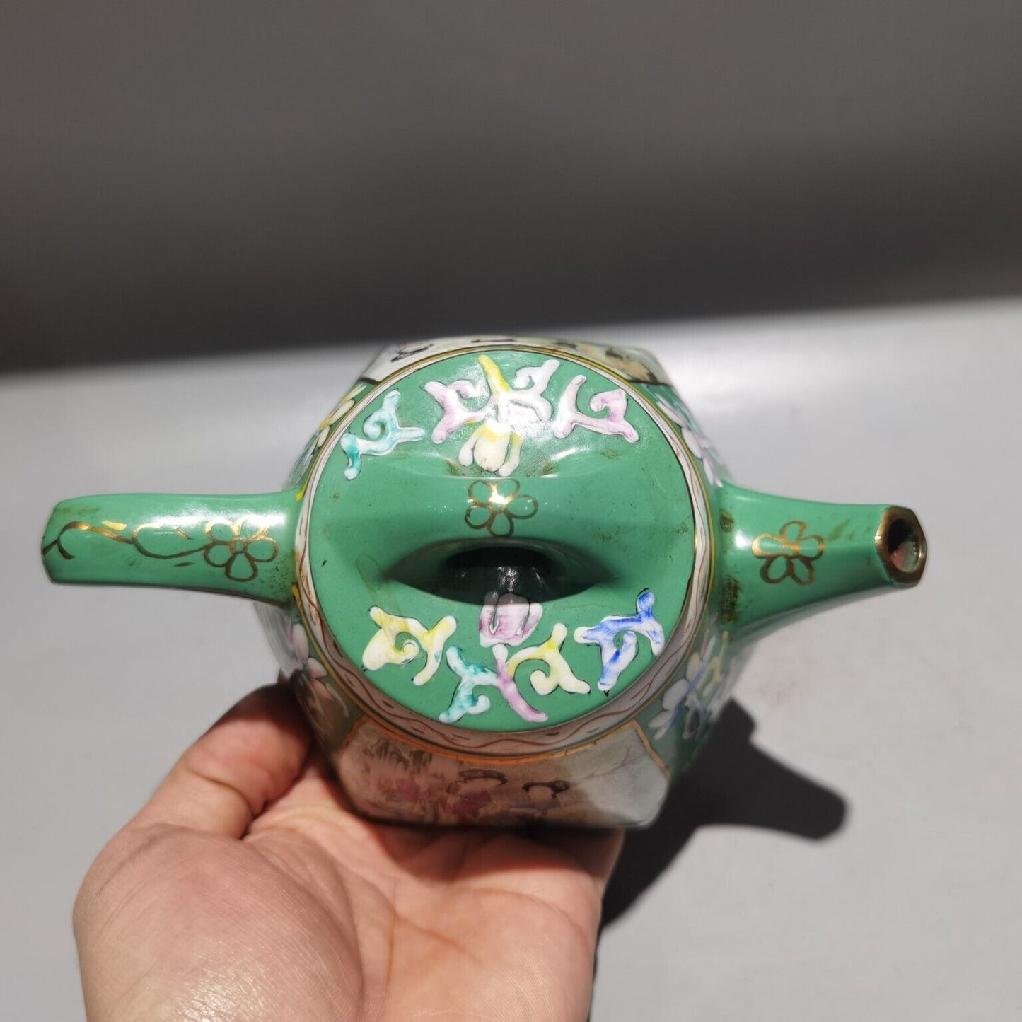 China Yixing Zisha Clay Handmade Exquisite Kung Fu Tea Set Teapot 描金彩绘壶 底款：金鼎商标