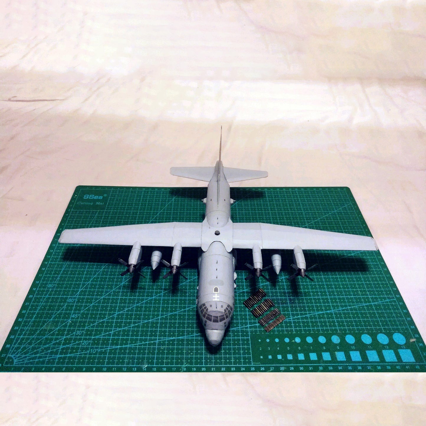 1:100 Lockheed AC-130U Ghost Aerial Gunship Aircraft Plane Military Paper Model