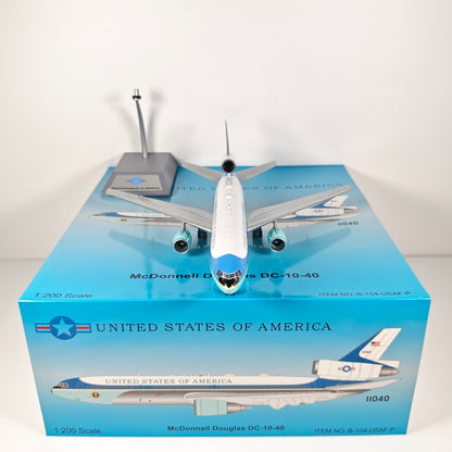1:200 B-Models UNITED STATES OF AMERICA DC-10-40 Diecast Aircraft Plane Model