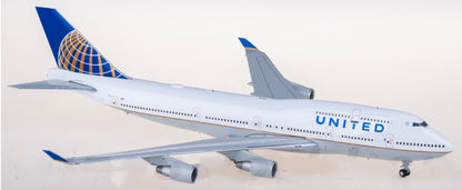 1:200 JC Wings United Airlines Boeing 747-400 Passenger Airplane Diecast Model
