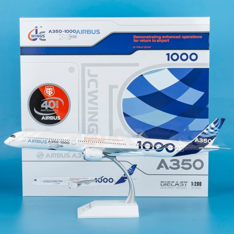 1:200 37CM JC Wings Airbus A350-1000XWB Passenger Plane Diecast Aircraft Model
