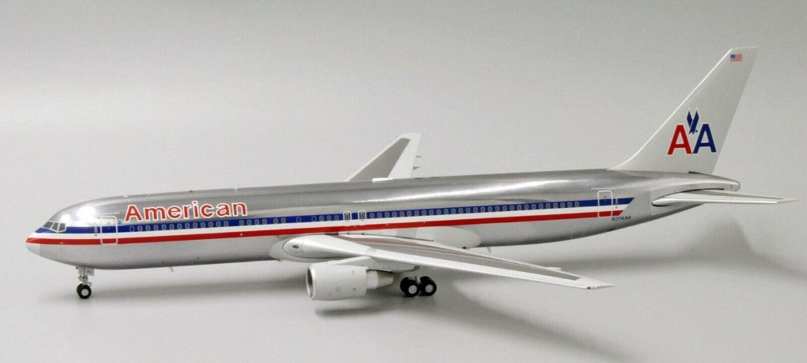 1:200 JC Wings American Airlines BOEING B767-300ER Plane Diecast Aircraft Model