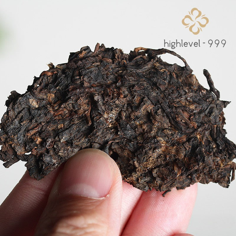 100G Ripe Pu'er Yunnan 2019 Ancient Tree Golden Bud Mini Compressed Tea Cake -