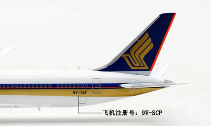 1:400 JC Wings SINGAPORE AIRLINES BOEING 787-10 Passenger Airplane Diecast Model