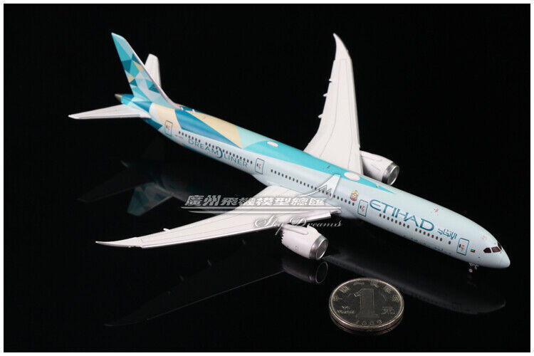 1:400 JC Wings ETIHAD BOEING 787-10 Passenger Airplane Flap Down Diecast Model