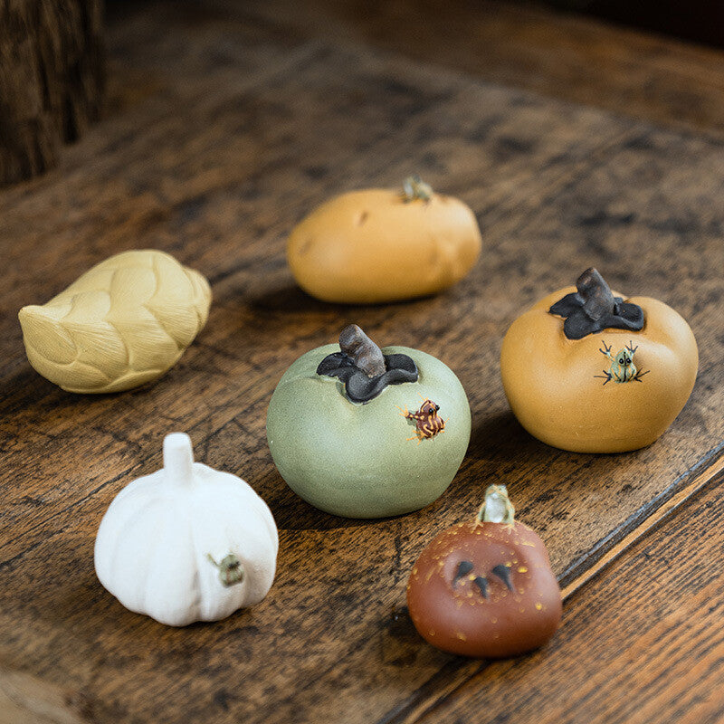 Creative Tea Pet Frog Statue Yixing Zisha Tea Play Purple Clay Potato Tomato New