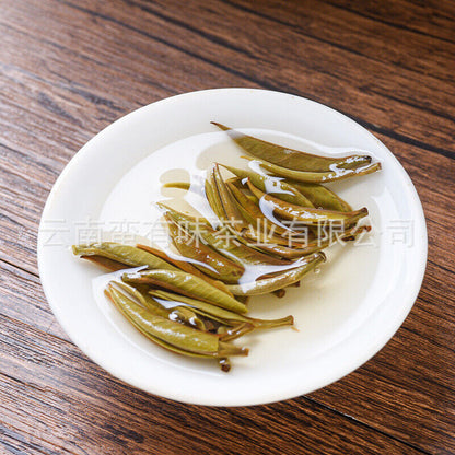 357g Moonlight White Tea Cake Yunnan Baihao Silver Needle Jinggu Single Bud