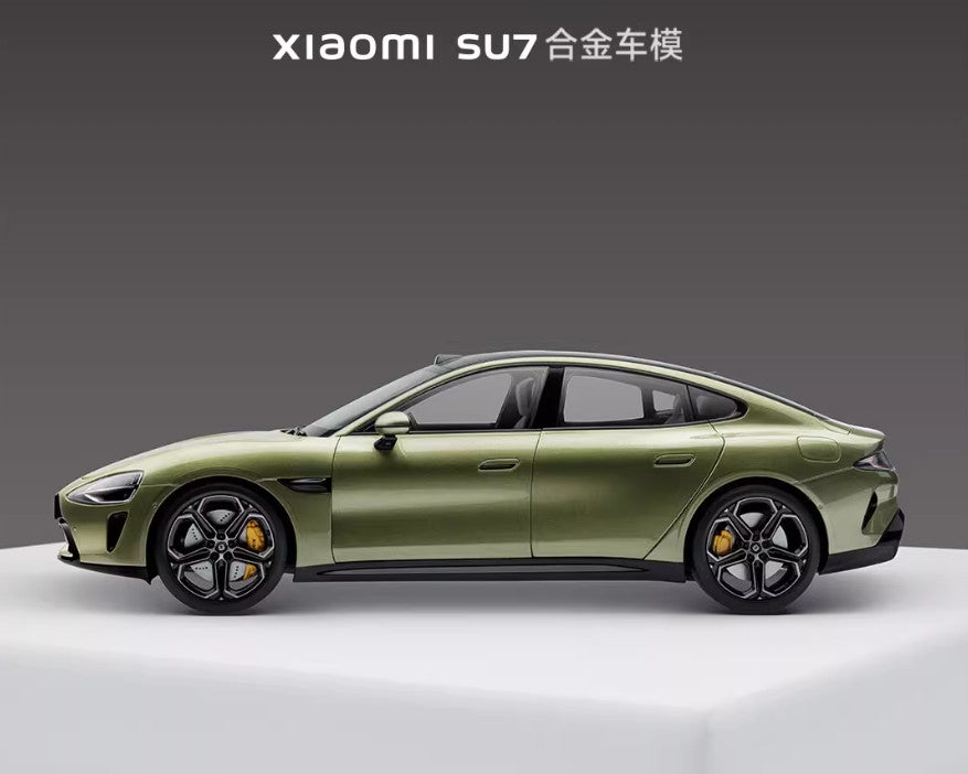 1:18 28CM Xiaomi Original Factory SU7 Car Vehicle Sedan Diecast Model Green