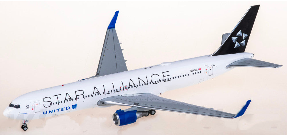 1:200 Geminijets United Airlines B767-300ER Passenger Airplane Diecast Model