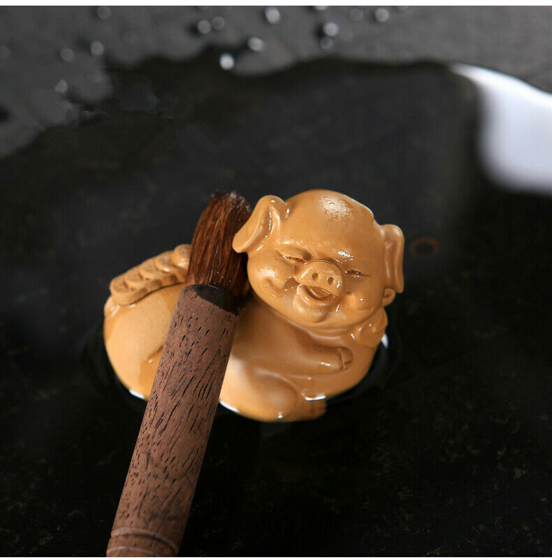 Yixing Zisha Artware Tea Pet Wealthy Mascot Pig Statue Table Decoration Ornament