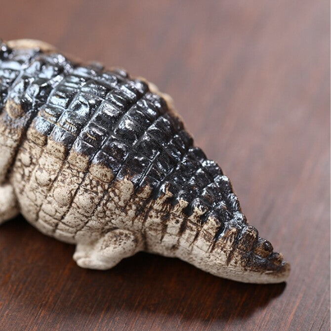Alligator Statue Small Size Handmade Ornament Yixing Zisha Purple Clay Tea Pet
