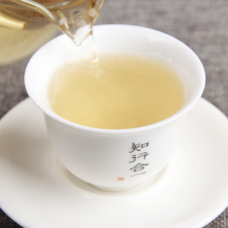 Chinese White Tea Silver Needle White Tea Natural Bai Hao Yin Zhen Anti-old 250g