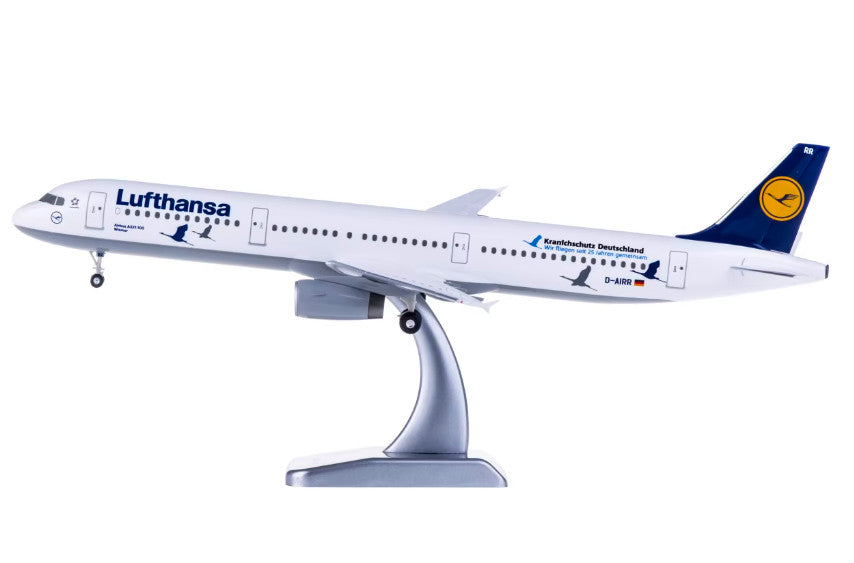 1:200 Hogan Lufthansa AIRBUS A321 Passenger Aircraft ABS Plastic Plane Model