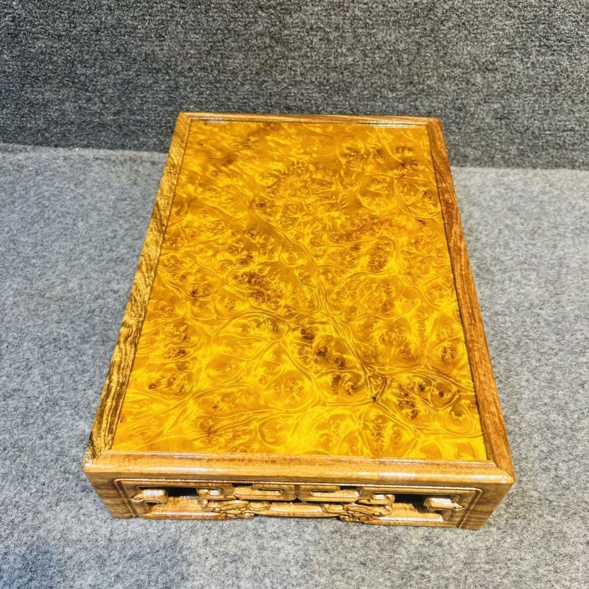 Golden Camphor Burl Wood Carved Base 32×22×7cm Display Stand